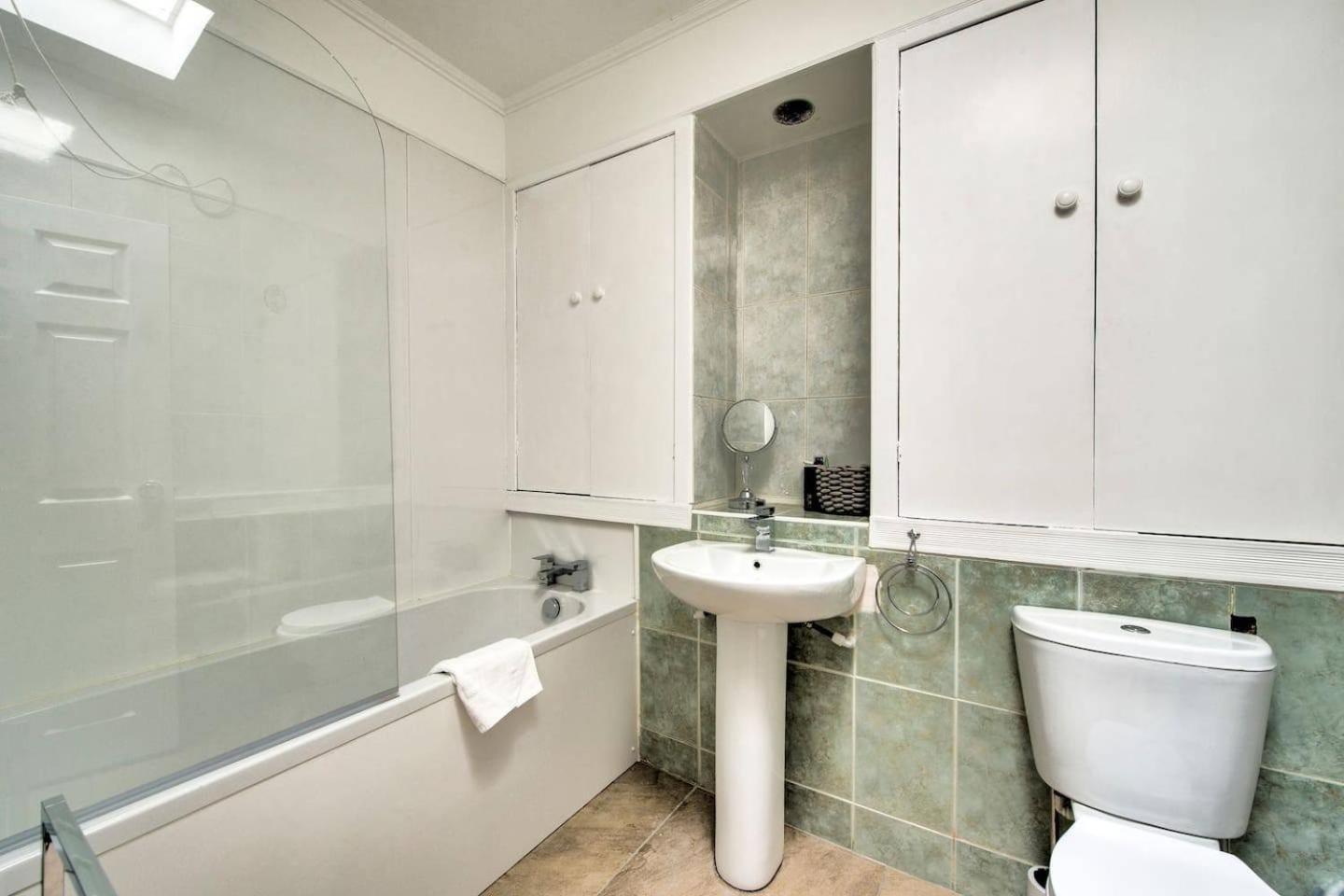 Guestready - Modern 2Br Home On The Royal Mile! 爱丁堡 外观 照片