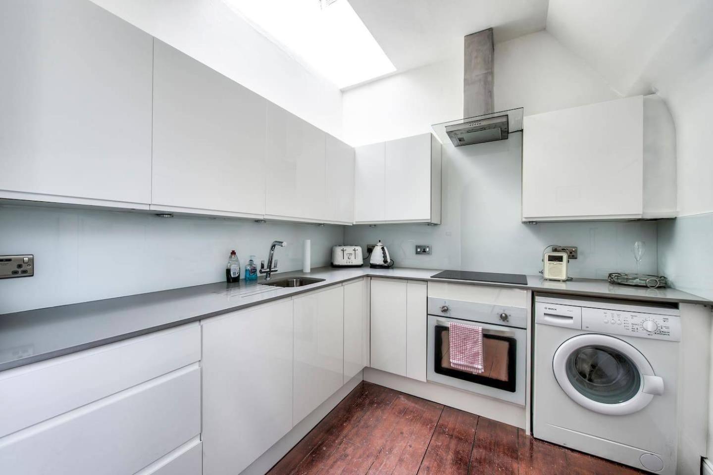 Guestready - Modern 2Br Home On The Royal Mile! 爱丁堡 外观 照片